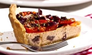 Quantas calorias em 1 Porçoes Quiche De Liquidificador Com Tomate E Queijo?