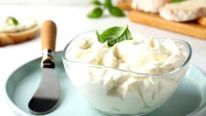 Quantas calorias em 1 Porçoes Requeijão De Ricota Light?