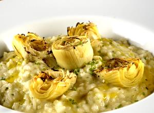 Quantas calorias em 1 Porçoes Risoto De Alcachofra Com Gorgonzola?