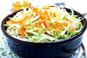 Quantas calorias em 1 Porçoes Salada De Repolho E Cenoura?
