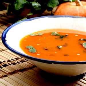 Quantas calorias em 1 Porçoes Sopa De Abóbora Com Agrião E Gengibre?