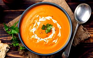Quantas calorias em 1 Porçoes Sopa De Cenoura Com Iogurte?