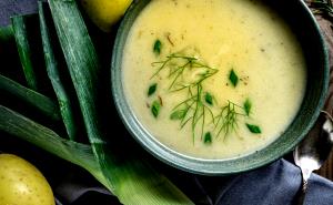 Quantas calorias em 1 Porçoes Sopa Detox Alho Poró E Chuchu?