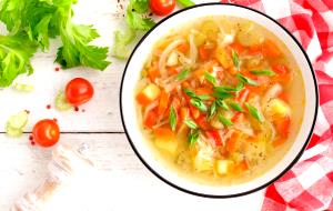 Quantas calorias em 1 Porçoes Sopão De Legumes R?