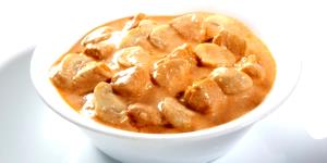 Quantas calorias em 1 Porçoes Strogonoff Especial De Frango?