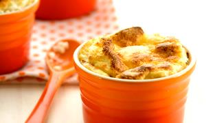 Quantas calorias em 1 Porçoes Suflê De Cottage?