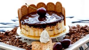 Quantas calorias em 1 Porçoes Torta Alema?