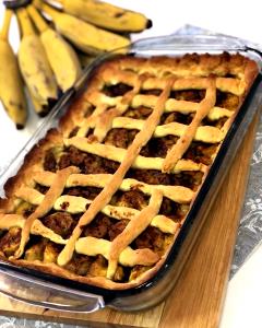 Quantas calorias em 1 Porçoes TORTA DE BANANAS?