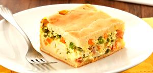 Quantas calorias em 1 Porçoes Torta De Legumes Com Frango E Creme?