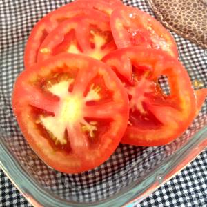 Quantas calorias em 1 Porção (120,0 G) Tomates cozidos, enlatados?