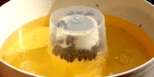 Quantas calorias em 1 Porção (3,7 G) Nance, xarope?