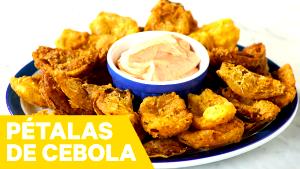 Quantas calorias em 1 quentinha (260 g) Pétalas de Cebola Recheadas?