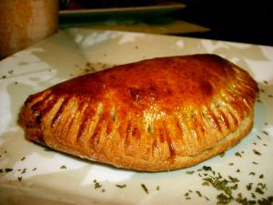 Quantas calorias em 1 unidade (75 g) Pastel de Forno Integral Ricota com Peru?