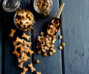 Quantas calorias em 1 Unidade Biscoitos Para O Cão E Para O Gato?