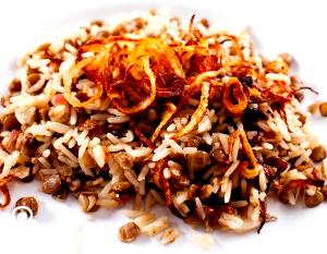 Quantas calorias em 1 Xícara Arroz com Lentilhas?