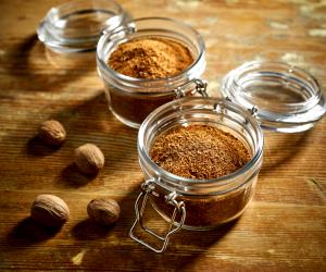 Quantas calorias em 10 G Mistura De Especiarias Doce?