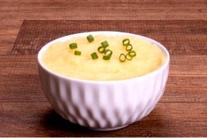 Quantas calorias em 100 G Purê de Mandioca?