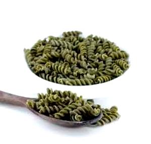 Quantas calorias em 100 Gramas Espaguete de espinafre, seco?