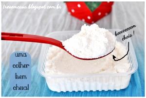 Quantas calorias em 2 colheres (30 g) Goma de Tapioca?