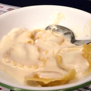 Quantas calorias em 2 colheres de sopa (30 g) Molho Branco?